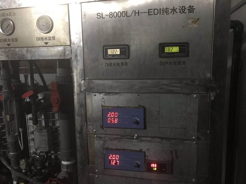 廣東金倫光電科技有限公司去離子水設(shè)備2.jpg