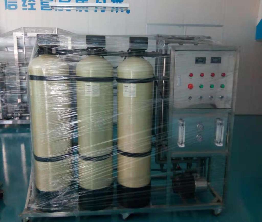 设备正面 BK-500B去离子水设备展示图